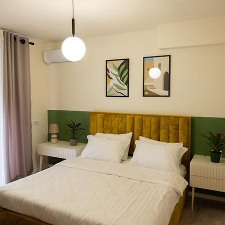 Three Doors Apartments, Kiwi 1+1 Apartment ティラナ エクステリア 写真