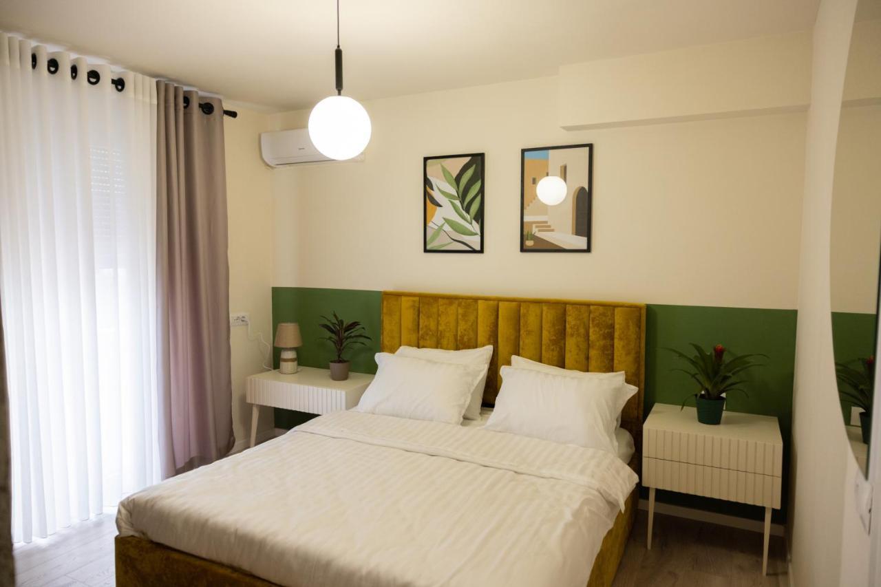 Three Doors Apartments, Kiwi 1+1 Apartment ティラナ エクステリア 写真